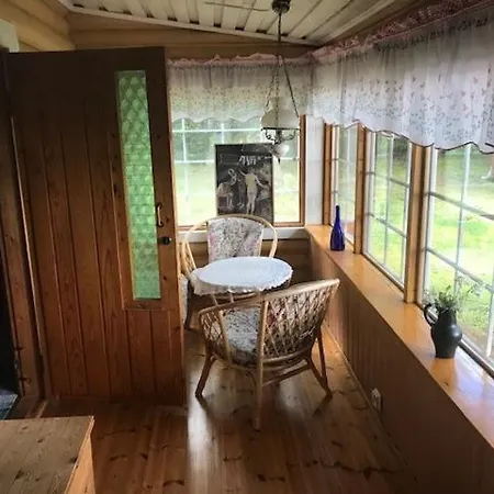 Moekki Palojaervellae, Vihti * Vihti